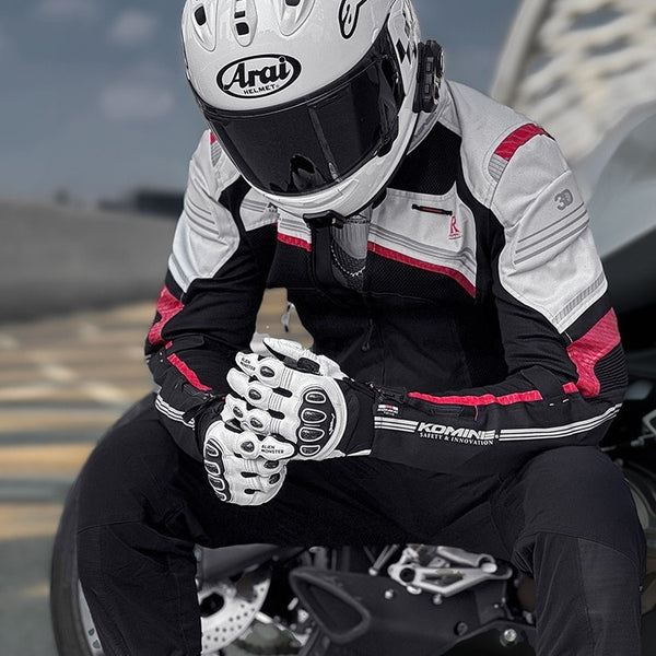 High-Quality Carbon Fiber Motorcycle Gloves in Samurai Black - Impact Resistant - Ant-King Collection