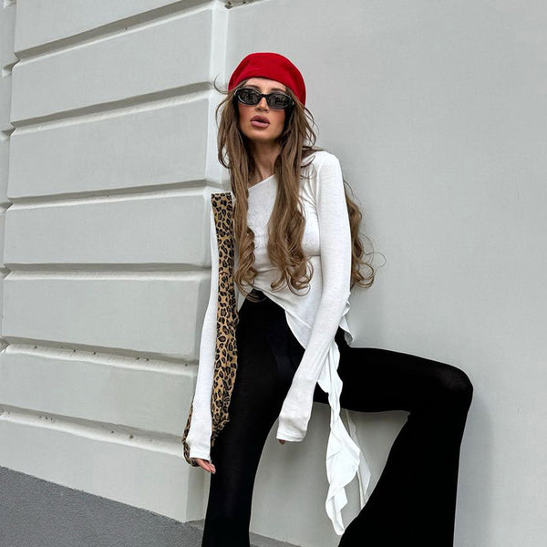 Chic White Knitted T-Shirt for Women - Round Neck, Long Sleeve, Comfort Fit - Casual and Formal Wear - Wrinkle-Resistant - Lightweight