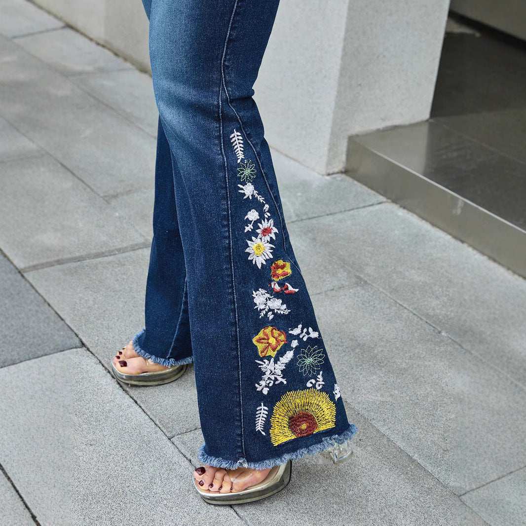 Foot Stitching Embroidery Frayed Hem Jeans