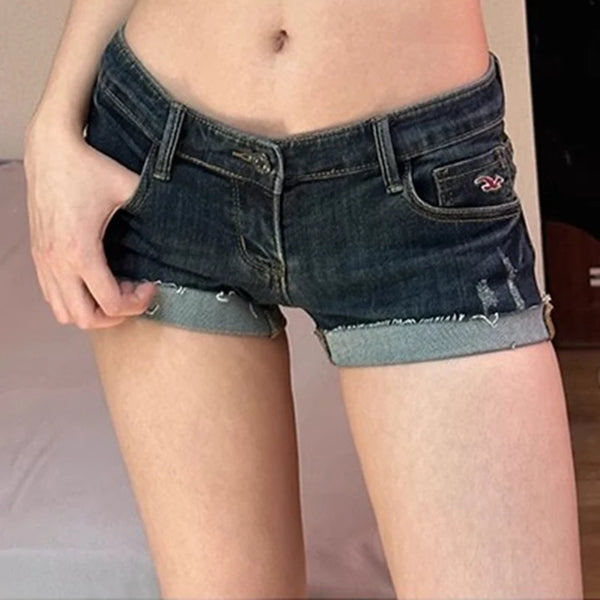 Low-rise summer shorts featuring cotton blend denim and flattering regular fit