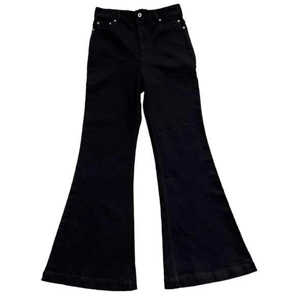 Midnight Voyager jeans in natural light, showcasing the rich black color.