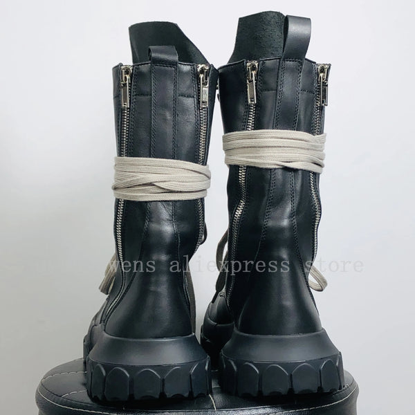 Fashion-forward unisex sneakers in leather, perfect for autumn style.