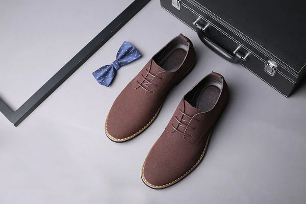 High-quality PU leather shoes for men's fashion.
