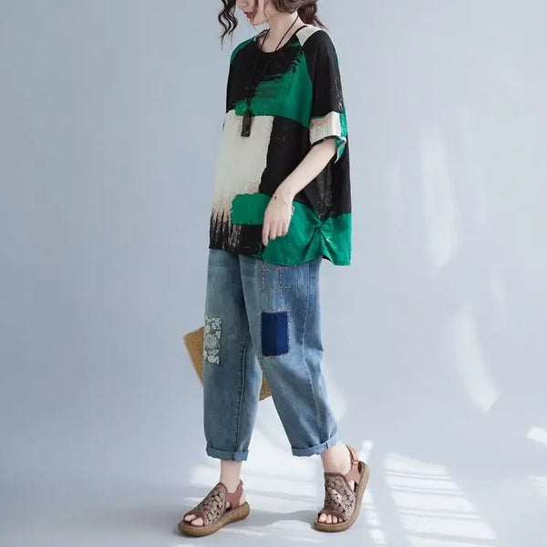 Stylish short sleeve tee in mint green, ideal for summer fashion.
