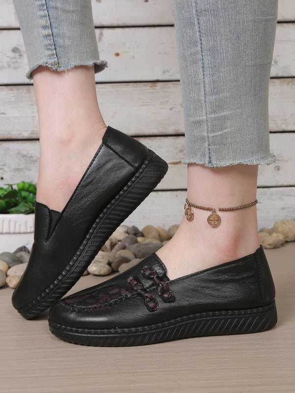 Breathable leather loafers featuring supportive EVA cushioning and elegant design