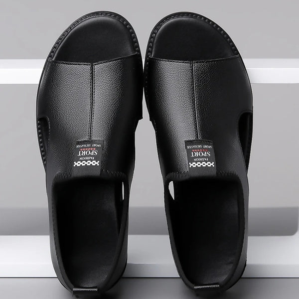 Versatile men's leather sandals in brown with breathable open-toe style