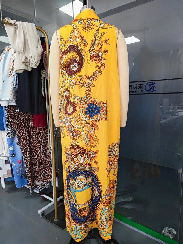 Turn-down collar vest dress featuring retro pattern and elegant floor-length design