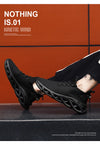 Comfortable mesh sneakers for men with EVA insole for impact absorption