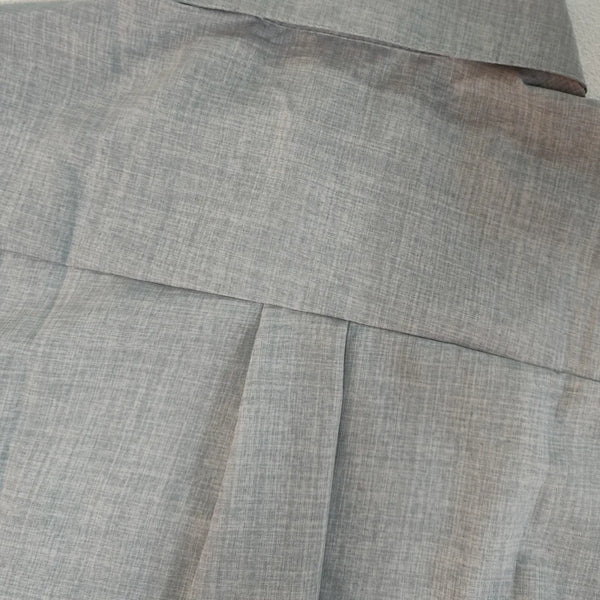 Men's cotton-linen blend shirt with timeless design and breathable comfort