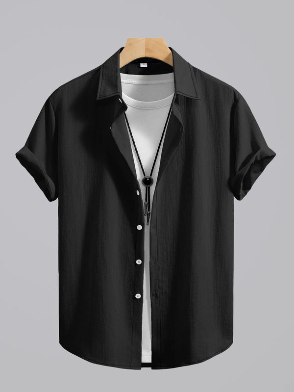 Men's versatile vacation shirt combining comfort and quick-dry performance