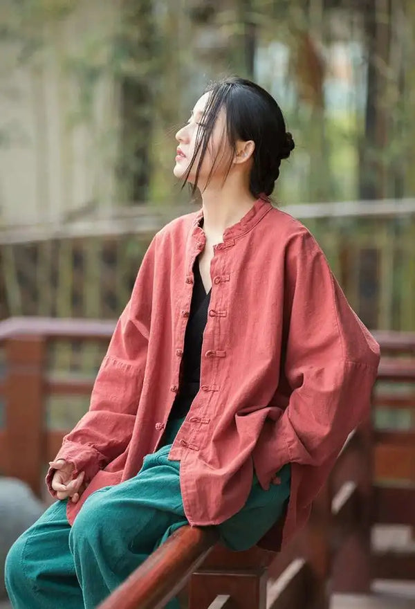 Lightweight stand collar coat in premium cotton-linen for transitional seasons