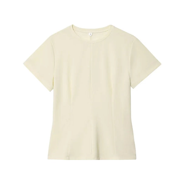 Regular-length versatile tank top elevating everyday wardrobe with understated elegance