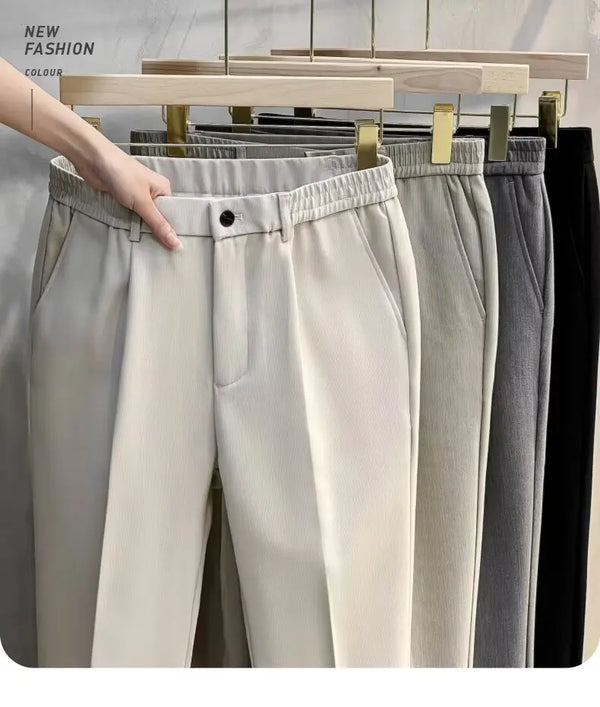 Slim-fit woolen pants combining comfort and sophistication