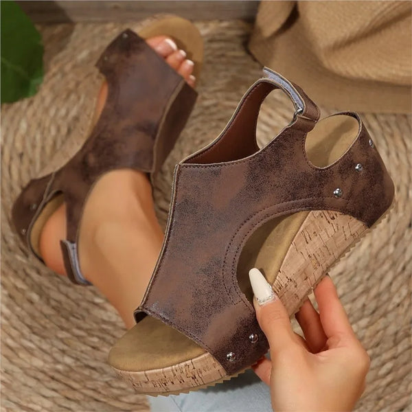 Elegant wedge sandals with PU insole for cushioned all-day wear