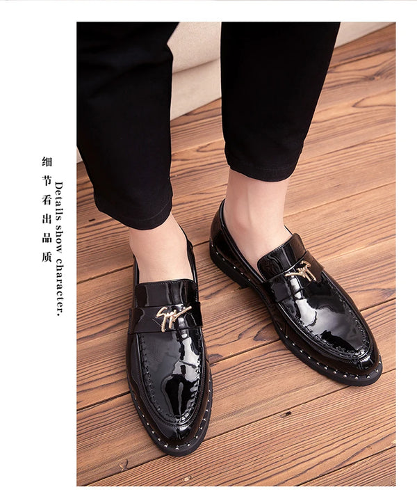 Stylish and comfortable slip-on Oxford shoes for men.