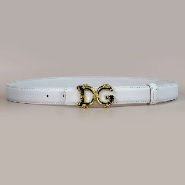 Chic women's PU belt for jeans, stylish accessory for casual and semi-formal wear, crafted from durable high-quality material