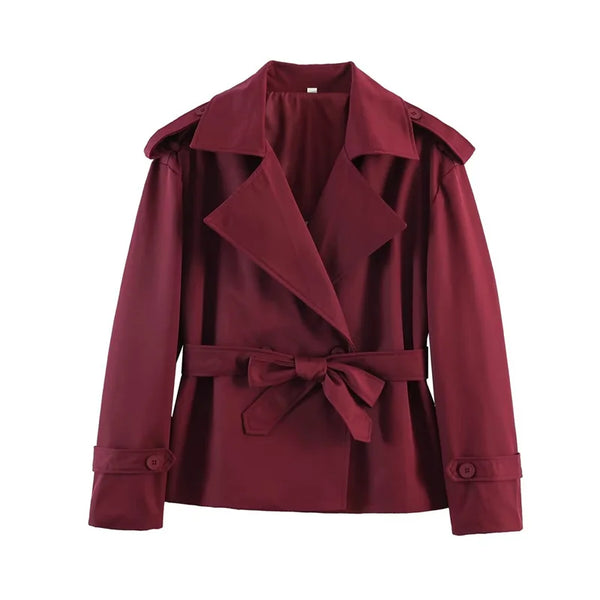 Short polyester trench featuring waist belt and classic collar