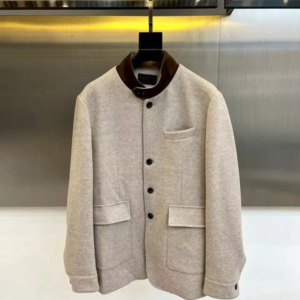 Soft cotton lining of the Italian men's jacket, ensuring comfort and breathability during cooler seasons.