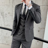 Elegant men's 3-piece suit in slim fit, perfect for business, weddings, and formal events, made from polyester and viscose.