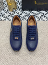 Black leather loafers for men with durable rubber outsole.