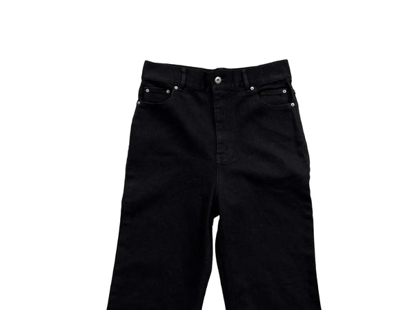 Midnight Voyager jeans paired with casual shoes, ideal for a night out.