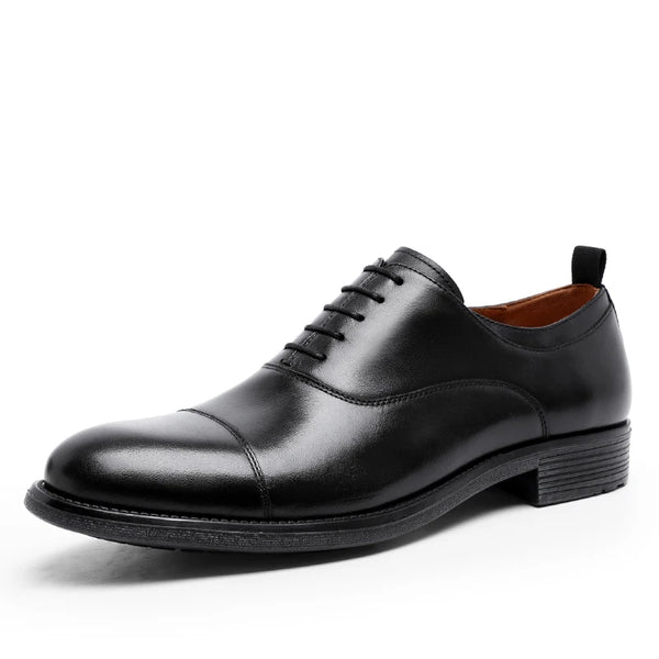 Professional black Oxford flats in genuine leather for business attire