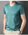 Classic men's v-neck tee in soft fabric
