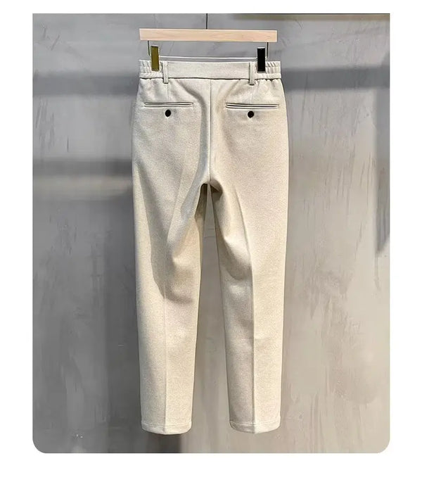 Men's versatile straight-leg trousers in premium woolen fabric