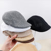 Elegant beret featuring a blend of cotton and acrylic for all-day wear.
