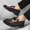 Men's loafers in brown leather, perfect for business casual settings.