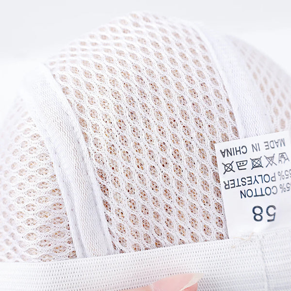 Lightweight beret that feels barely-there while maintaining style.