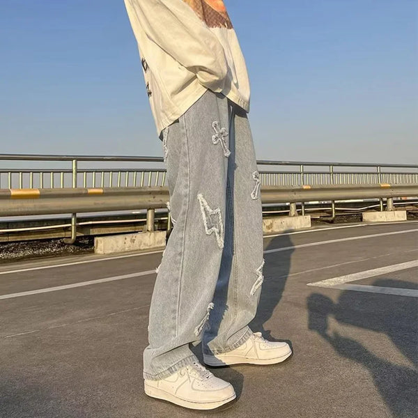 Comfort denim jeans in black, designed for both style and functionality.