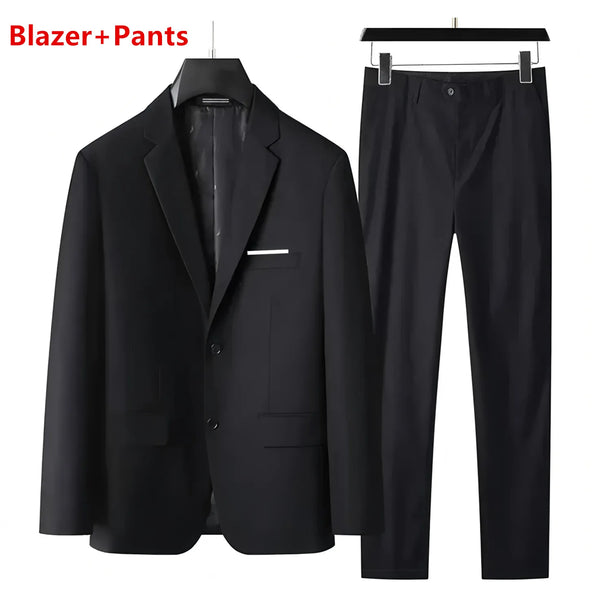 Elegant men's suit with a modern fit, suitable for all occasions.
