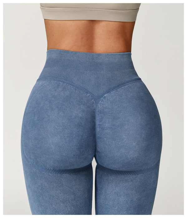 Ivory seamless leggings for women, ideal for running and gym.