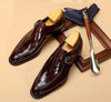 Men's Oxford shoes with a modern classic design and elegance.