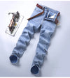 Practical everyday jeans with thoughtful pocket placement