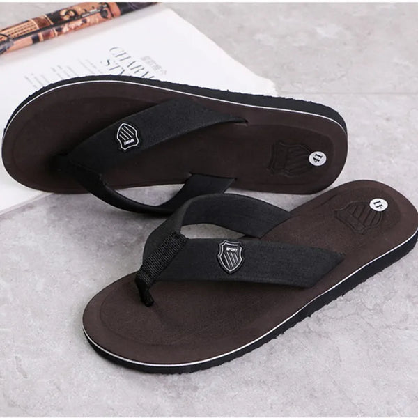Cushioned non-slip flip flops for active men
