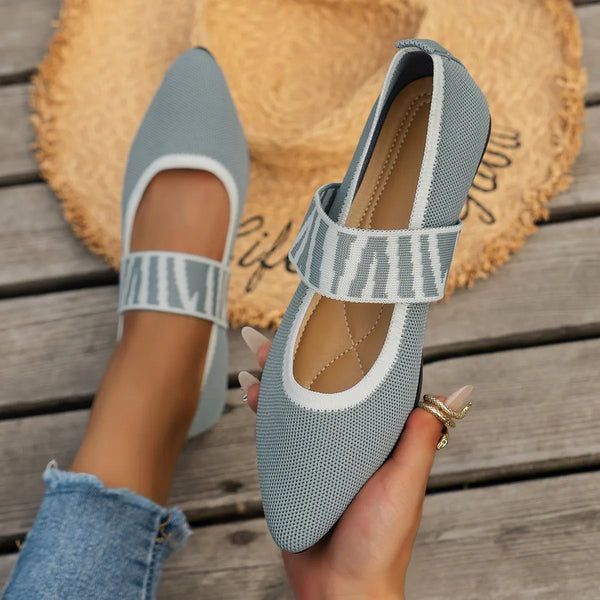 Modern color-block flats with breathable knitted technology and pointed toe elongating silhouette