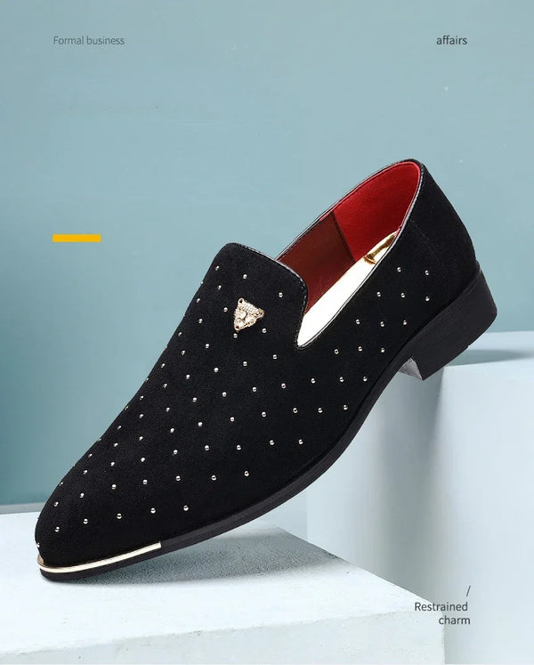 Comfortable slip-on shoes for men, designed for easy wear and true-to-size fit.
