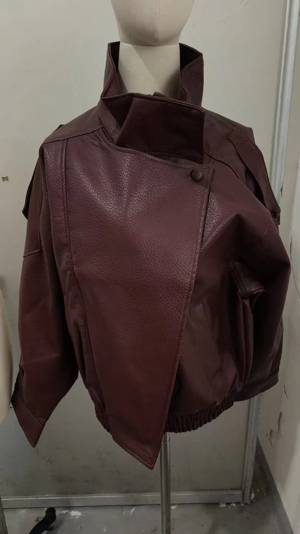 Women's regular fit jacket in durable PU leather polyester blend