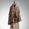 Chic women's winter scarf, easy to wash and maintain for everyday use.