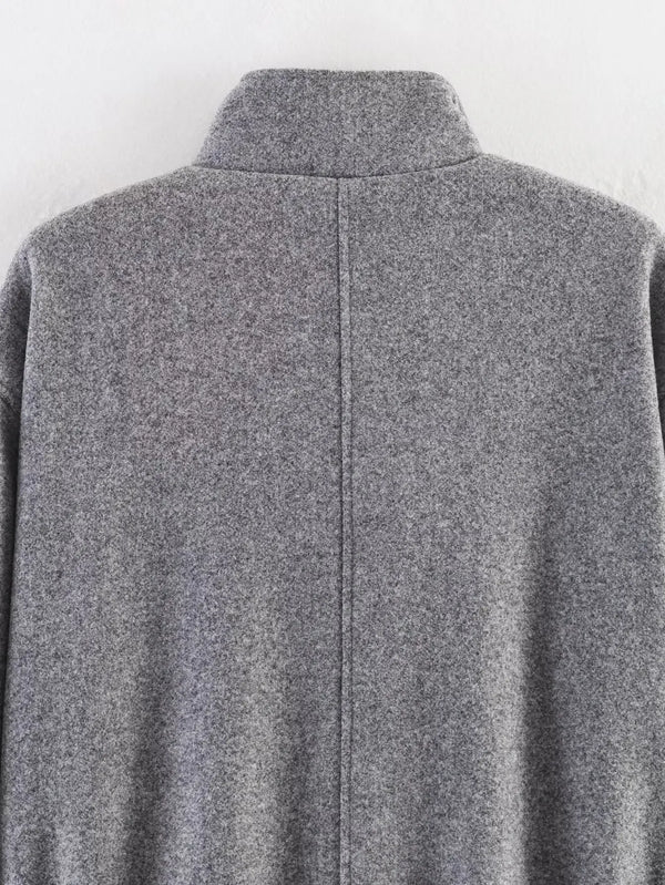 Polyester autumn jacket with turtleneck collar and customizable waist belt