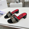 Women's casual flat sandals featuring retro design and easy maintenance materials