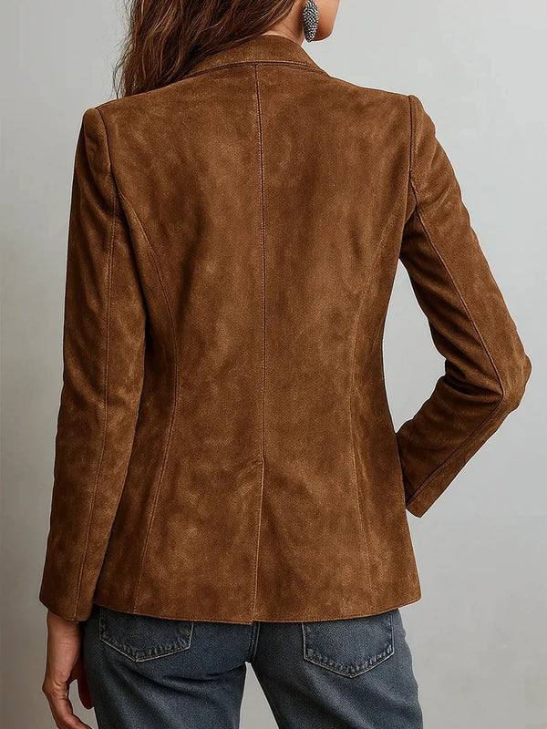 Single-breasted suede blazer featuring multiple pockets, perfect for autumn layering and versatile styling.