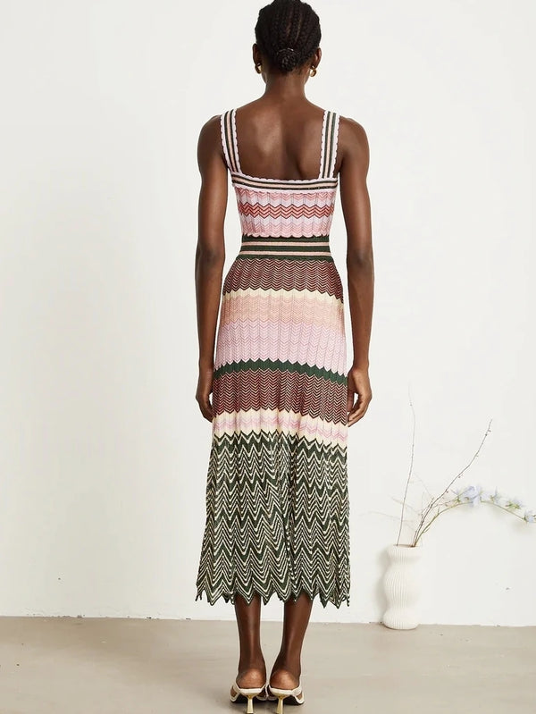 Ankle-length zigzag maxi dress highlighting high elasticity for a seamless fit and movement.