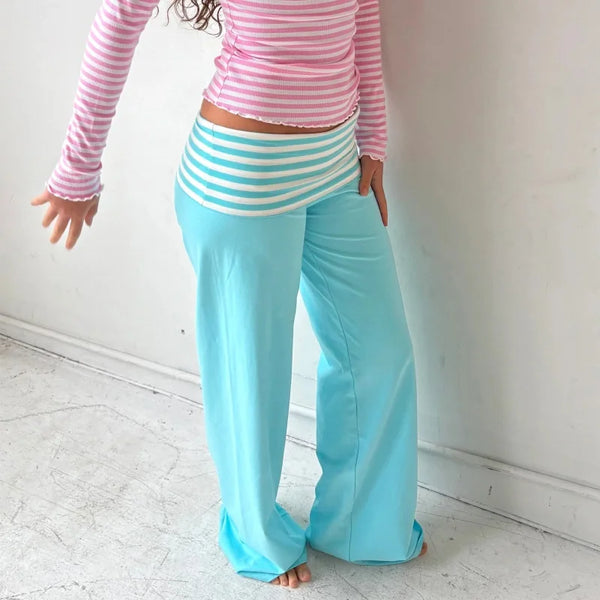Ankle-length striped pants with flowing silhouette and drawstring waist