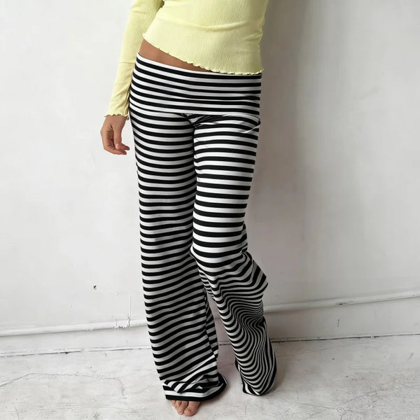 Striped lounge pants with elastic waist and drawstring in soft polyester broadcloth