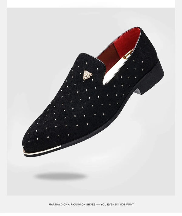 Elegant loafers for men with quality PU lining, enhancing comfort and durability.