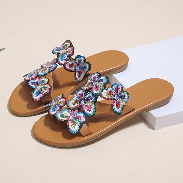 Butterfly Embossed Plus-Size Beach Sandals with Rubber Soles