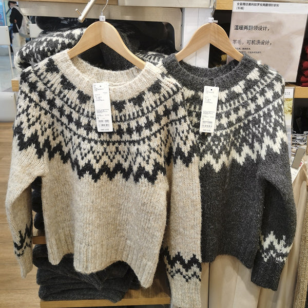 Women's Cozy Thick Knit Printed Sweater in Blue-Gray, Medium Thickness - Japanese-Korean Fashion-inspired Pullover for Autumn/Winter